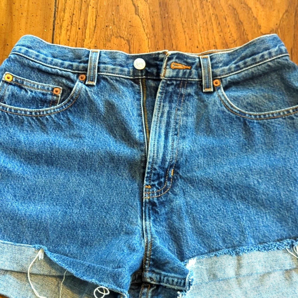 Gap jeans shorts 100 percent cotton size 10
